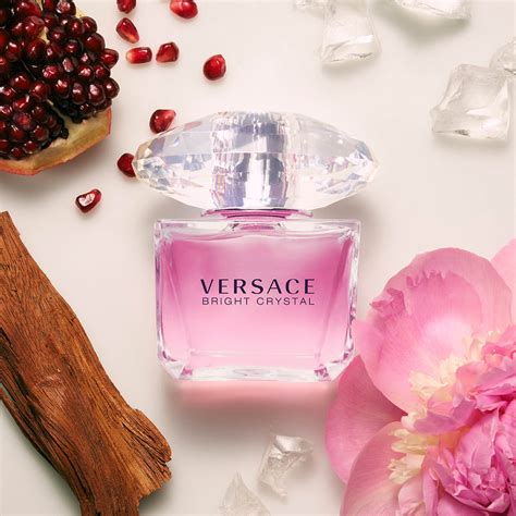 versace bright crystal haqqinda|Versace Bright Crystal perfume review.